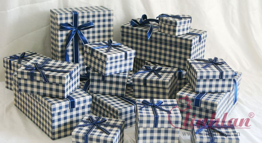 HỘP MI 011 image 01